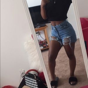 Ripped vintage high waist shorts